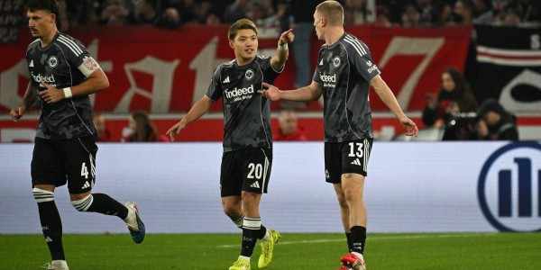 2-3,27岁日本球星发威难救主,法兰克福遭德甲第5逆转,连续3轮不胜