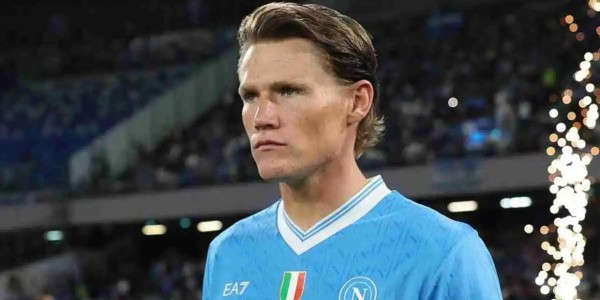 为何拒千万年薪？麦克托米奈拒沙特邀约，那不勒斯续约细节大揭秘