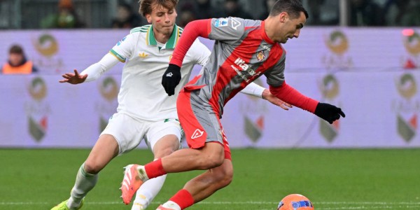 欧洲综述：红牌风波葬送罗马胜局，卡利亚里绝杀引爆意甲战火